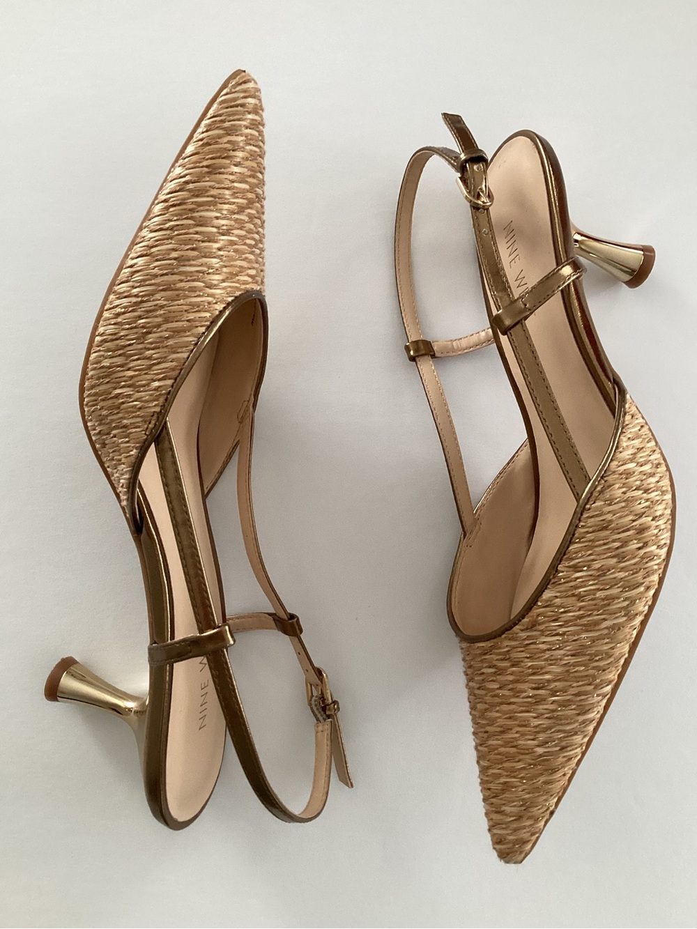 Nine West Rindy Woven Tan/Gold Slingback Kitten Heels Size 9
